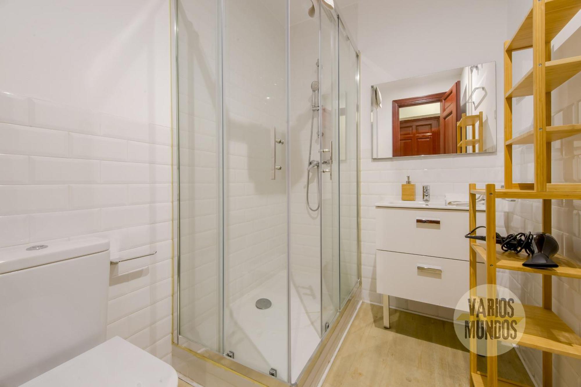 Beautiful Loft Para 3Pax En Huertas-Cortes Madrid Extérieur photo