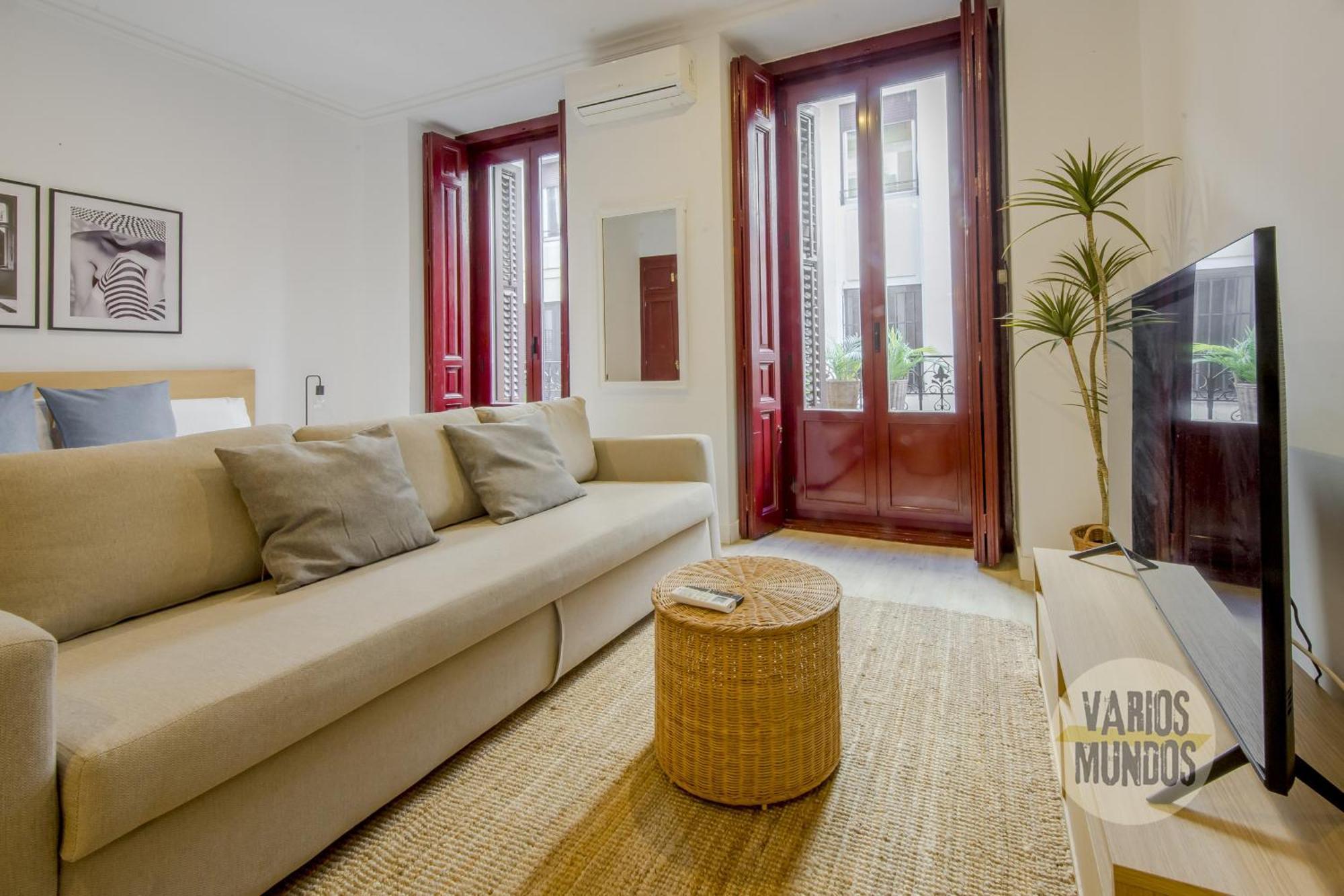Beautiful Loft Para 3Pax En Huertas-Cortes Madrid Extérieur photo
